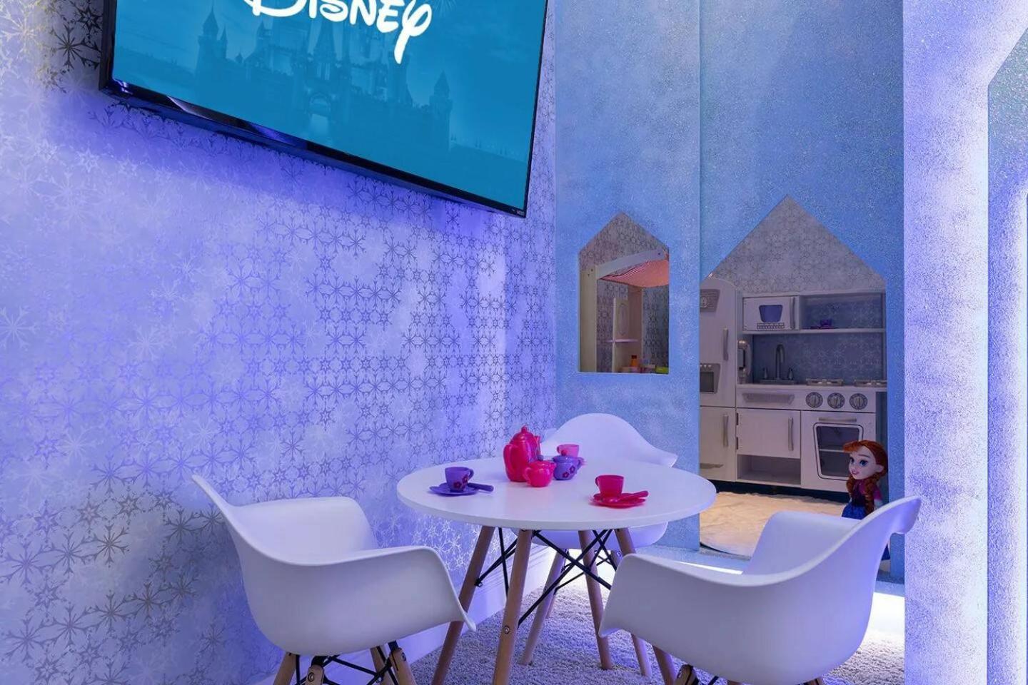 Gorgeous Home W Game Room Heated Pool Spa オーランド エクステリア 写真